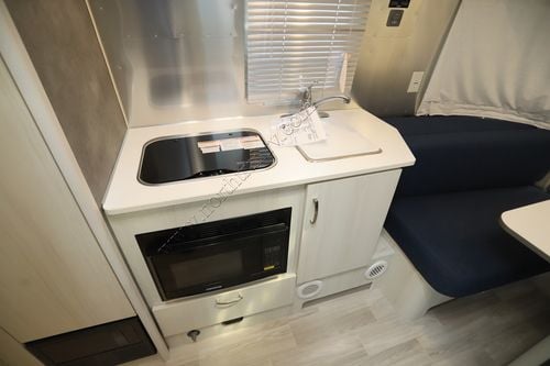 2023 Airstream Bambi 19CB