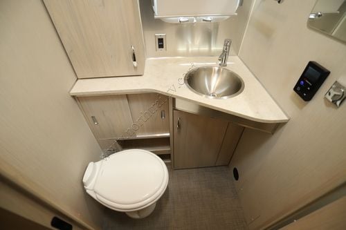 2026 Airstream Globetrotter 25FB