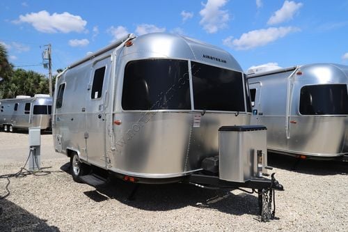 2023 Airstream Bambi 19CB