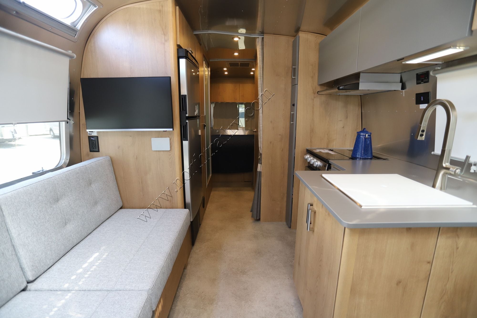 Used 2025 Airstream Trade Wind 25FBQ Travel Trailer  For Sale