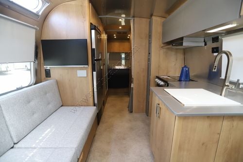 2025 Airstream Trade Wind 25FBQ Travel Trailer