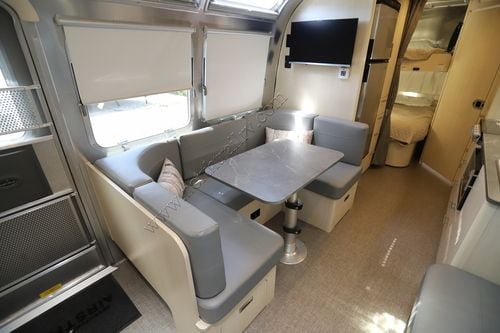 2026 Airstream Flying Cloud 30FBB