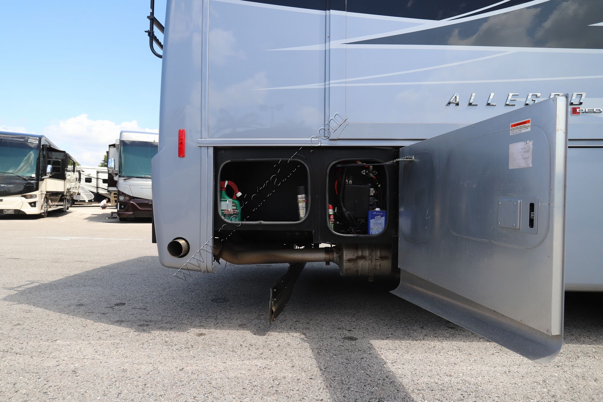 Used 2022 Tiffin Motor Homes Allegro Red 33AA Class A  For Sale