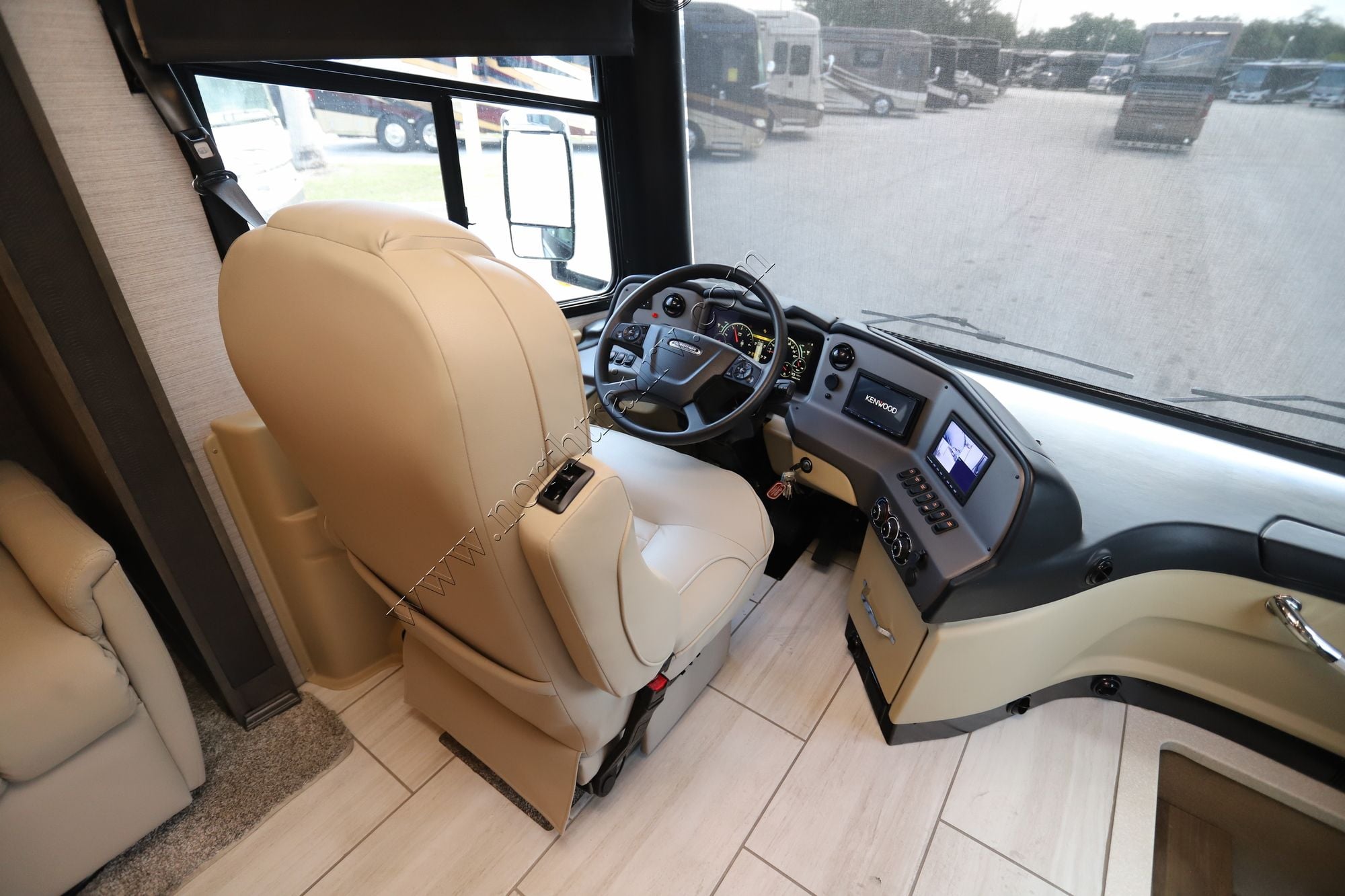 Used 2022 Tiffin Motor Homes Allegro Red 33AA Class A  For Sale