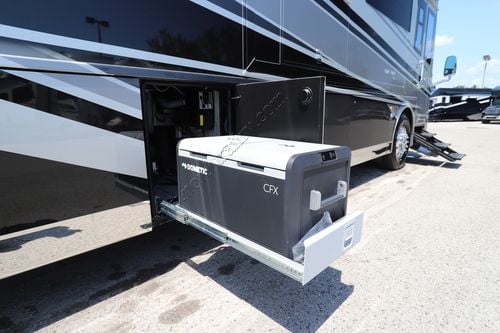 2023 Newmar King Aire 4596