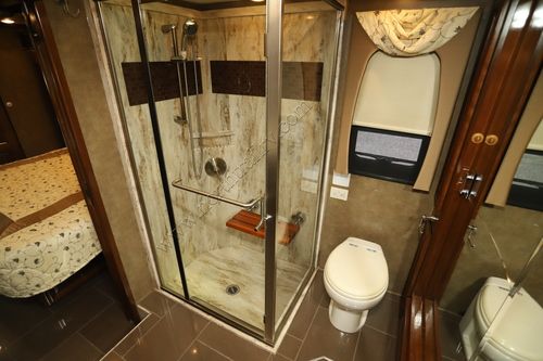 2012 Newmar Essex 4544