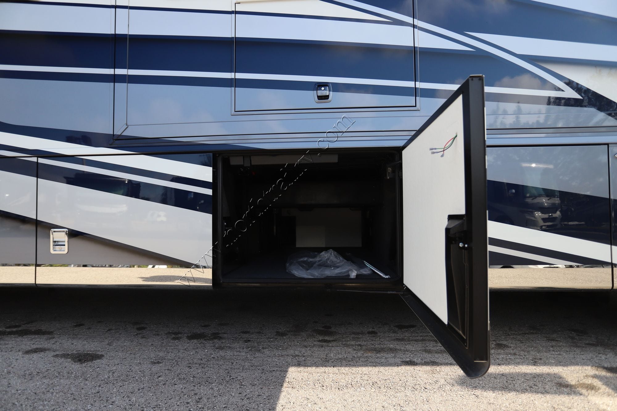 Used 2025 Newmar Mountain Aire 4118 Class A  For Sale