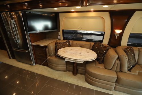 2012 Newmar Essex 4544