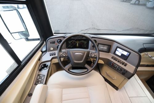 2022 Tiffin Motor Homes Allegro Red 33AA