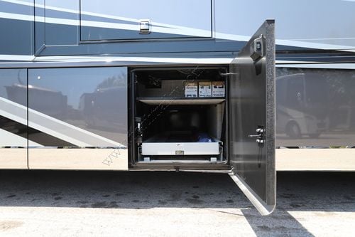 2023 Newmar King Aire 4596