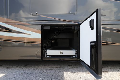 2012 Newmar Essex 4544