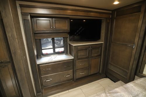 2022 Tiffin Motor Homes Allegro Red 33AA