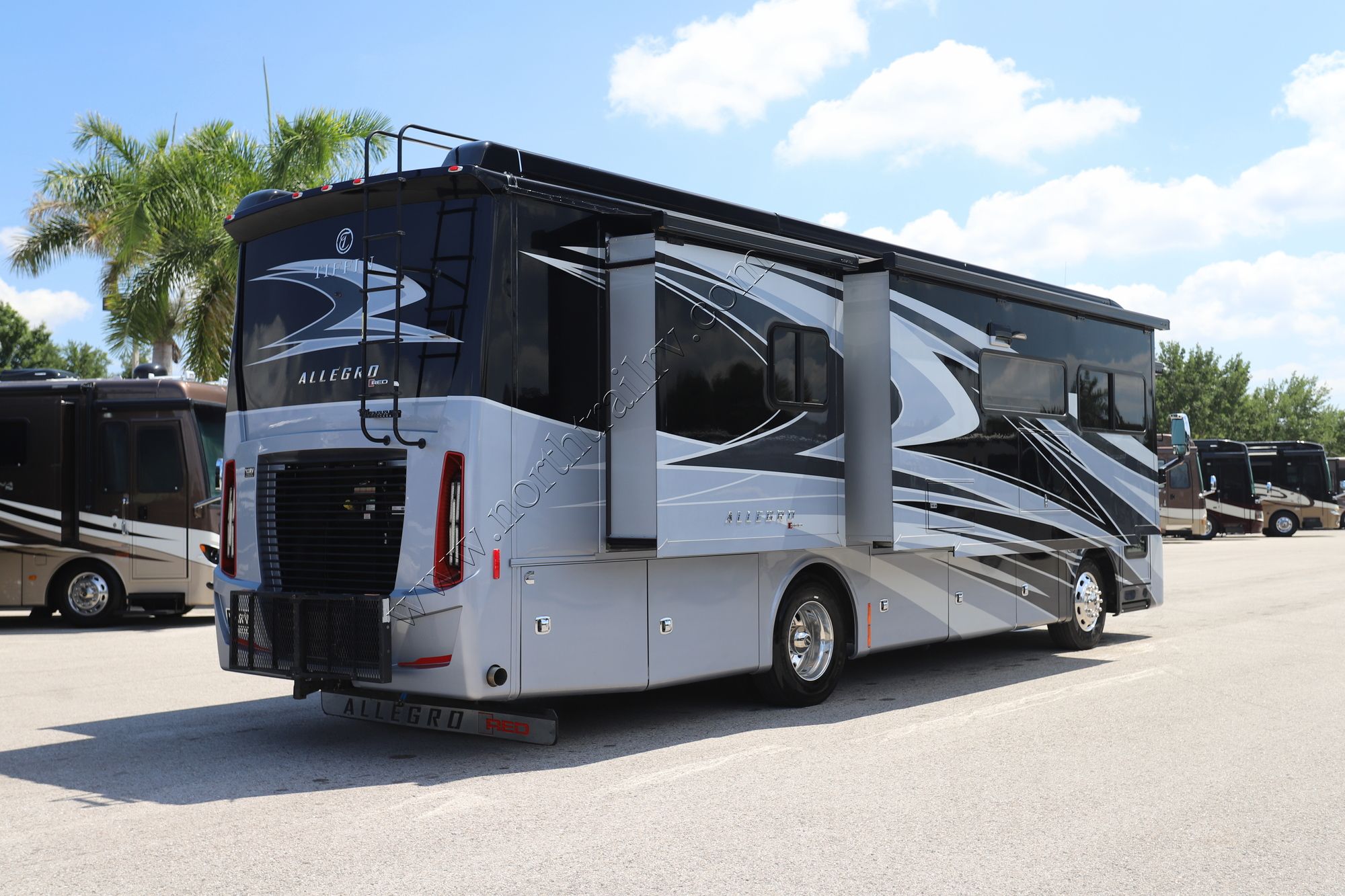 Used 2022 Tiffin Motor Homes Allegro Red 33AA Class A  For Sale