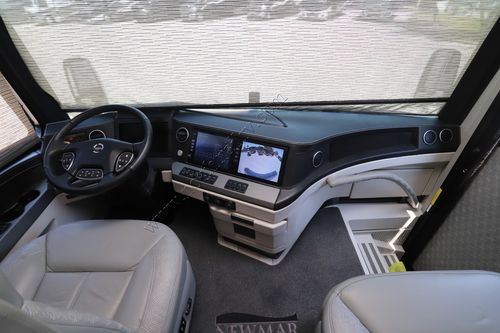 2023 Newmar King Aire 4596