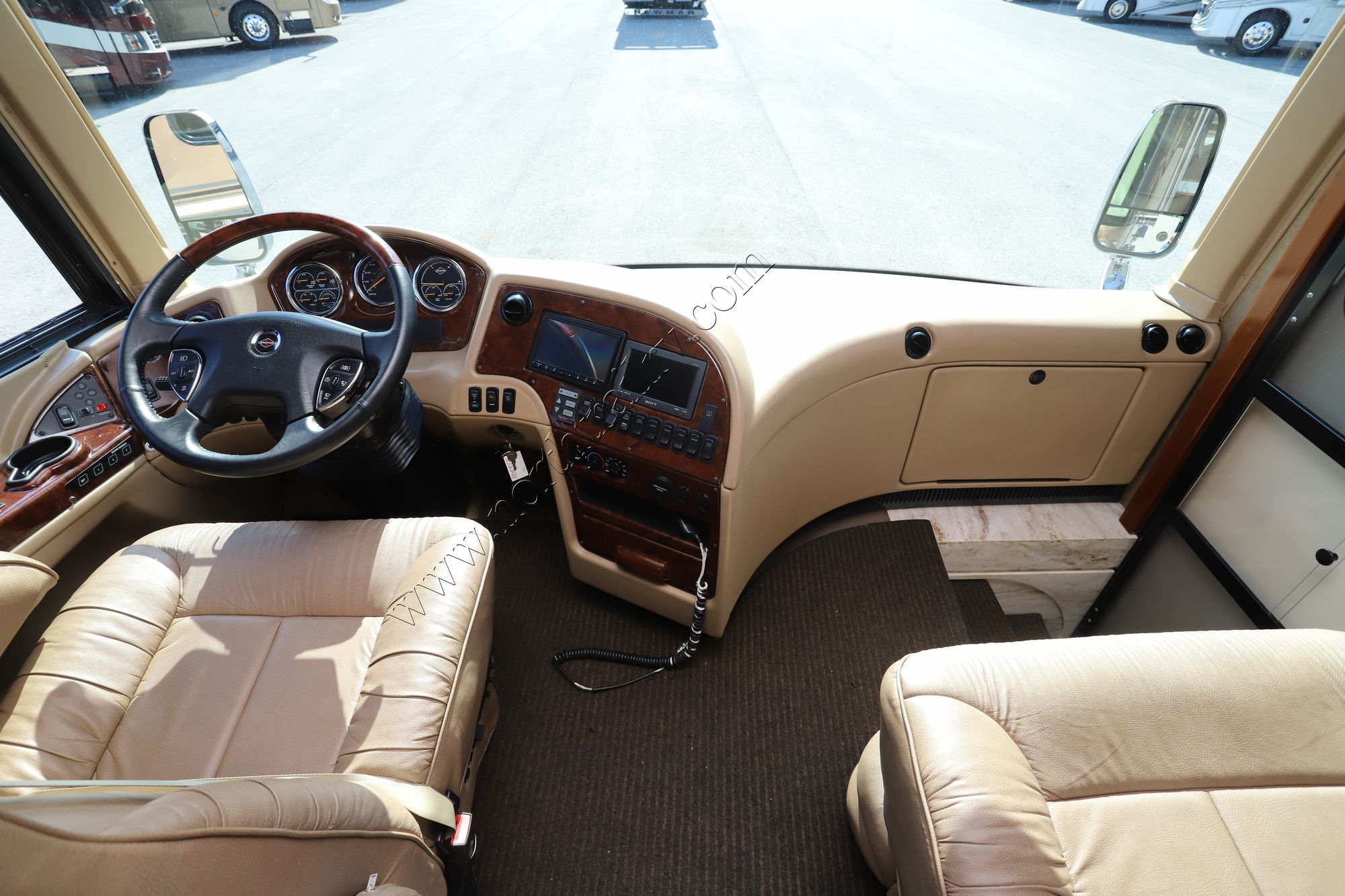 Used 2012 Newmar Essex 4544 Class A  For Sale