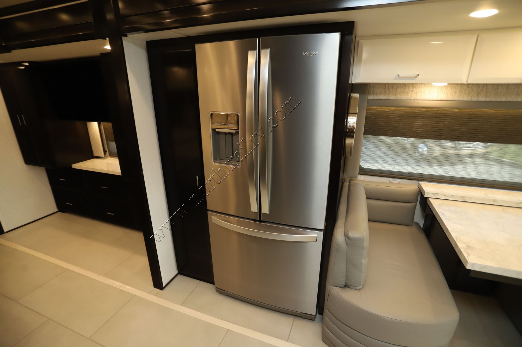 Used 2025 Newmar Mountain Aire 4118 Class A  For Sale