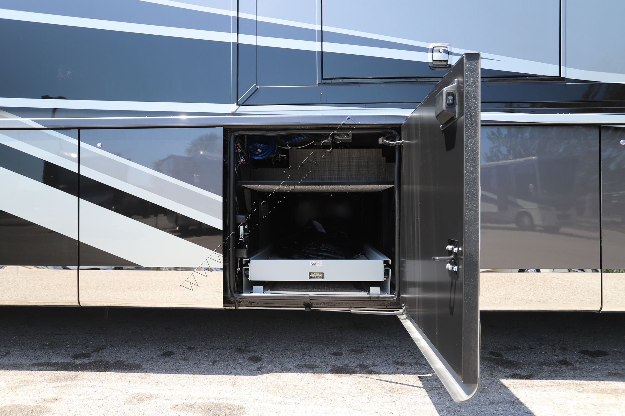 Used 2023 Newmar King Aire 4596 Class A  For Sale