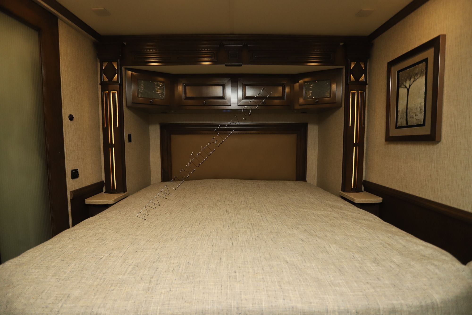 Used 2022 Newmar Dutch Star 4081 Class A  For Sale