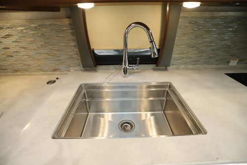 2022 Forest River Berkshire Xl 40C