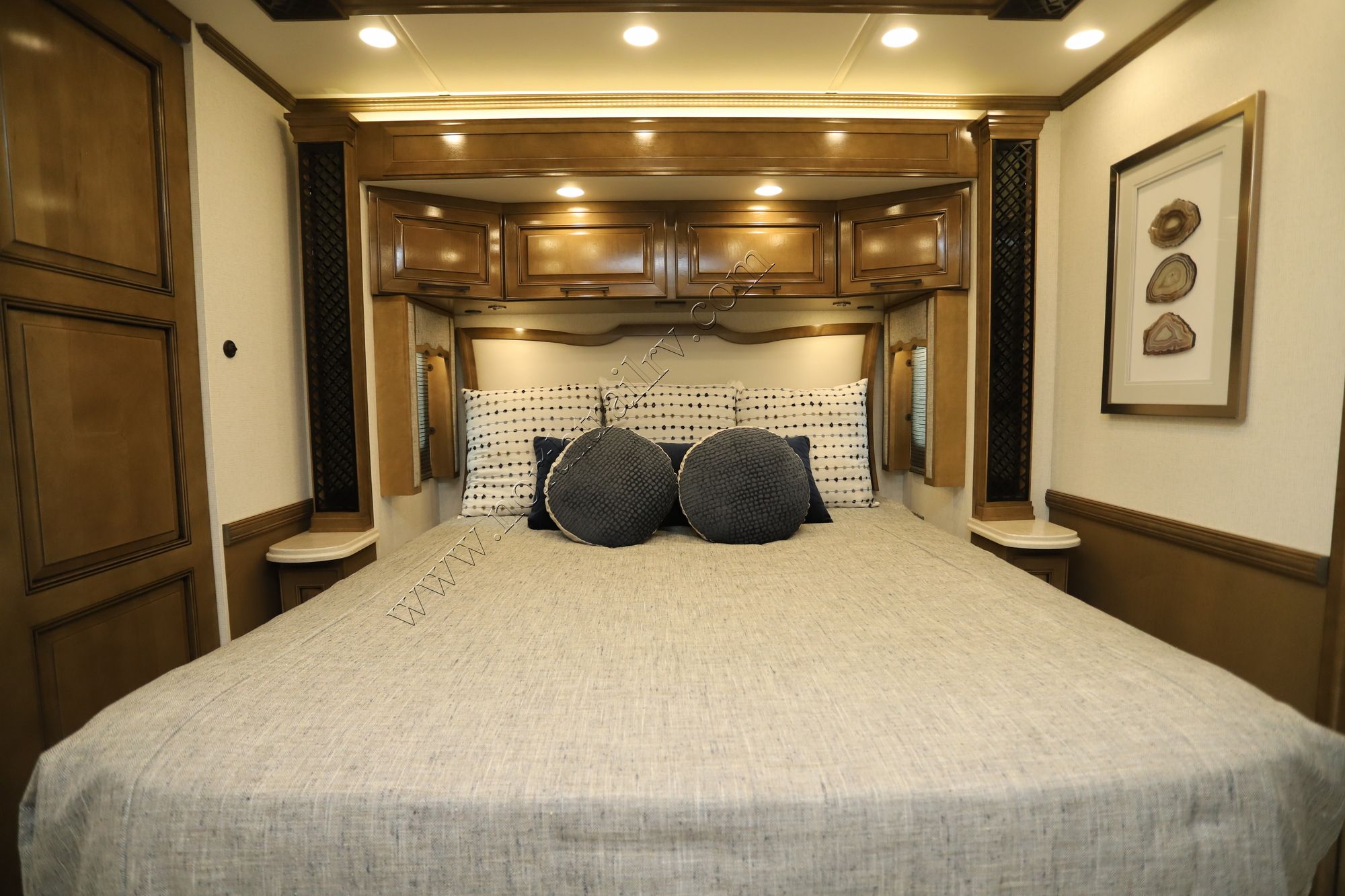 New 2026 Newmar London Aire 4551 Class A  For Sale