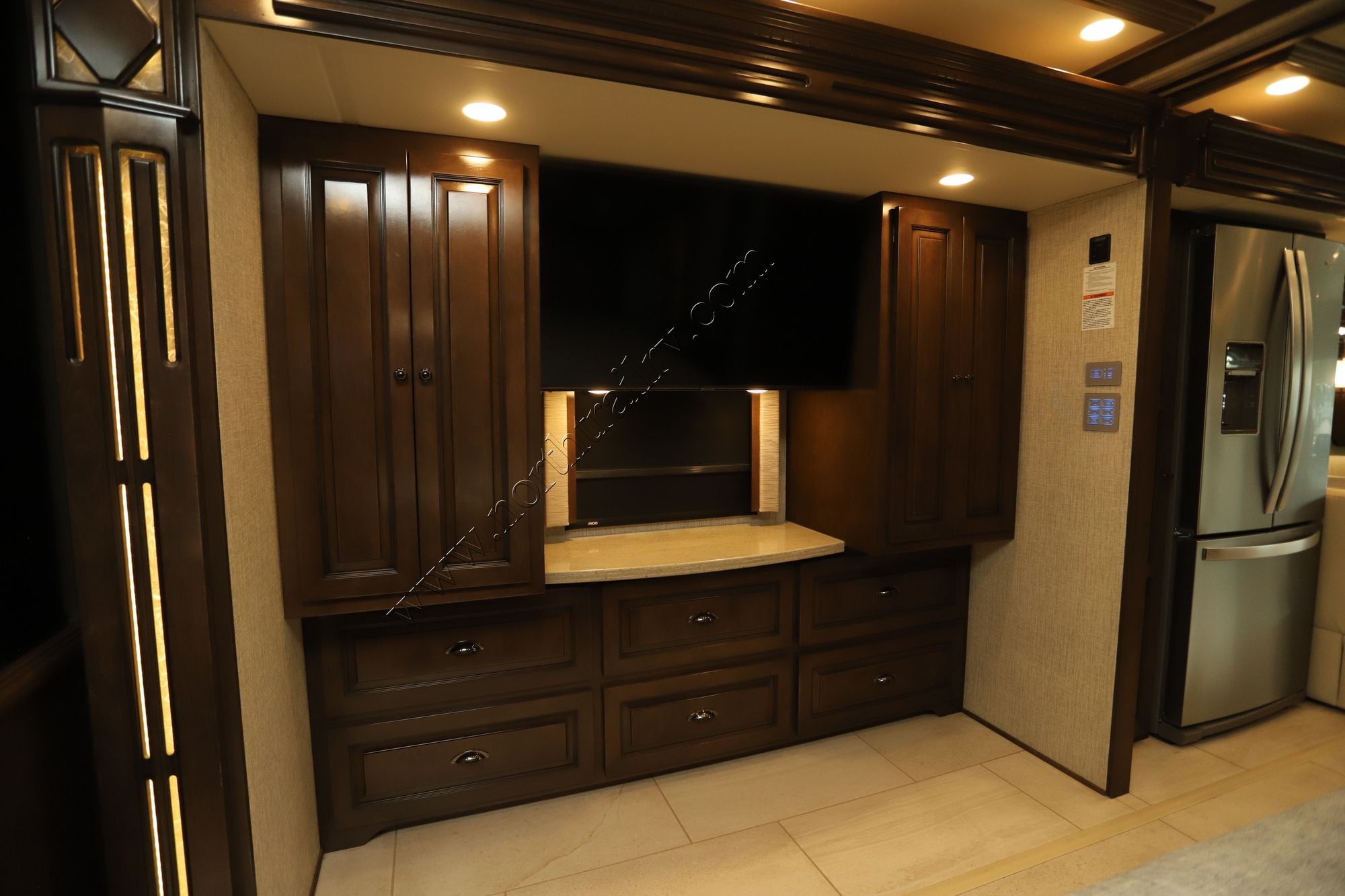 Used 2022 Newmar Dutch Star 4081 Class A  For Sale