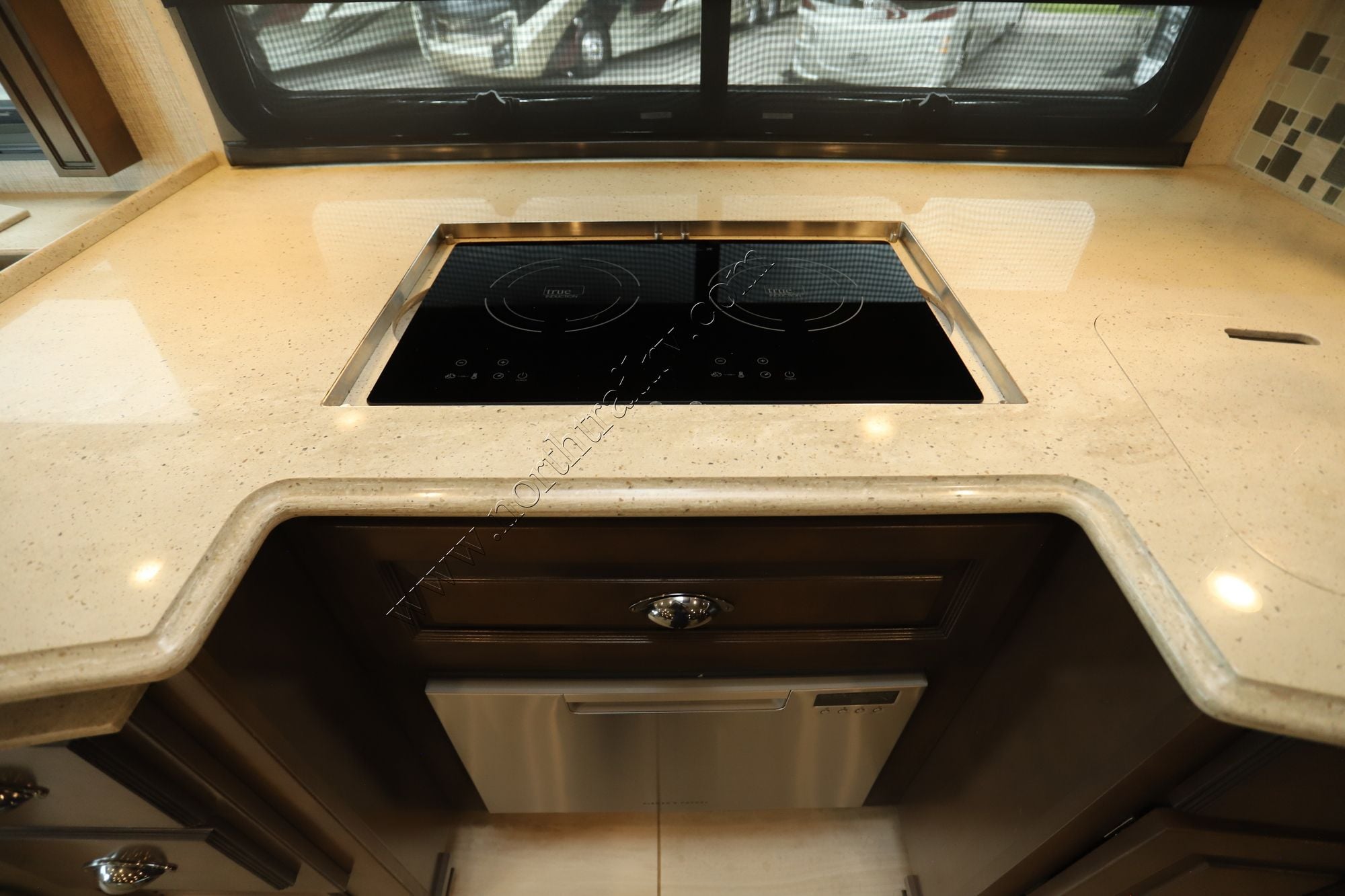 Used 2022 Newmar Dutch Star 4081 Class A  For Sale