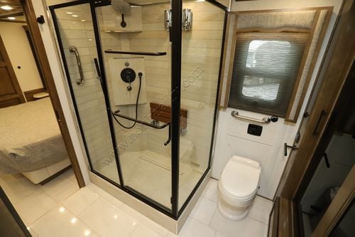 2026 Newmar London Aire 4551