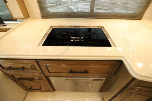 2026 Newmar London Aire 4551
