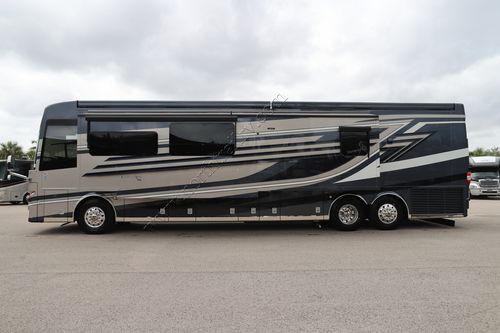 2026 Newmar London Aire 4551