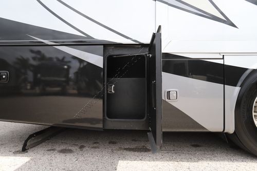 2022 Forest River Berkshire Xl 40C