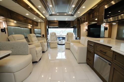 2026 Newmar London Aire 4551