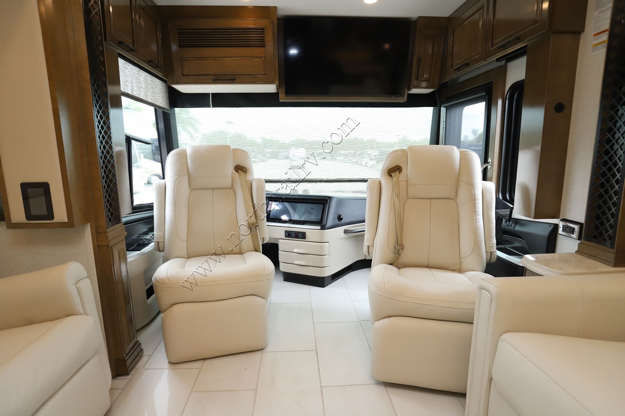New 2026 Newmar London Aire 4551 Class A  For Sale