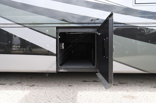 2022 Forest River Berkshire Xl 40C
