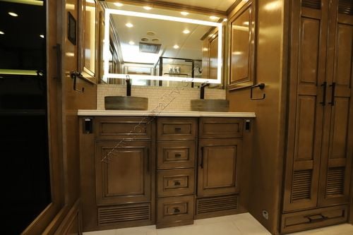 2026 Newmar London Aire 4551