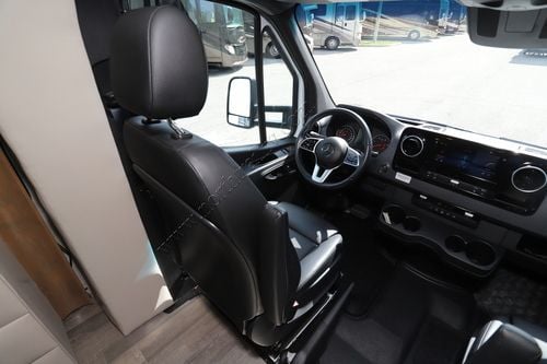 2021 Tiffin Motor Homes Wayfarer 25RW Class C