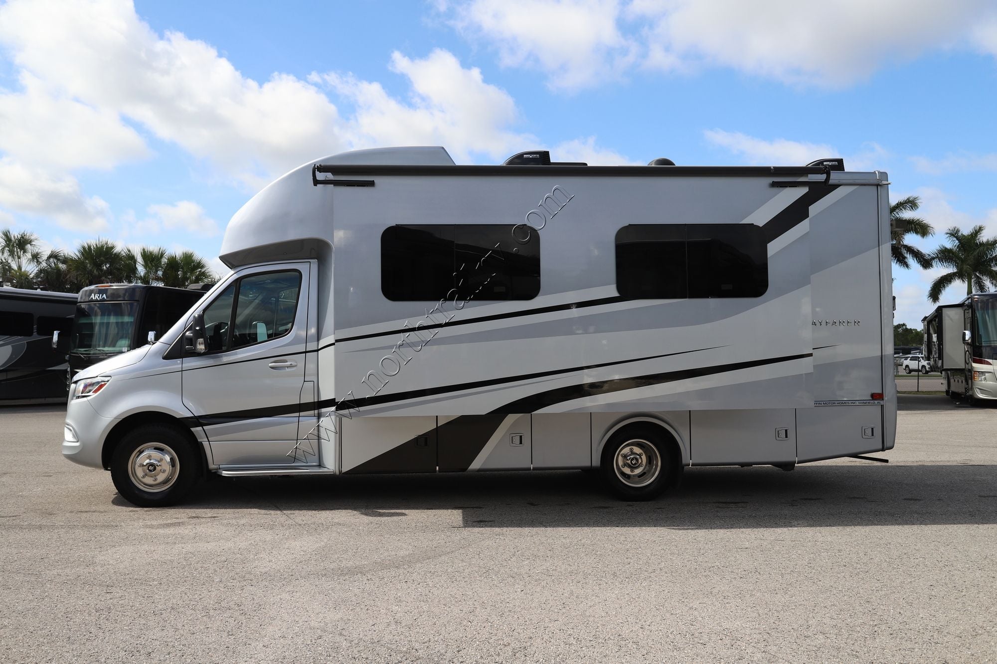 Used 2021 Tiffin Motor Homes Wayfarer 25RW Class C  For Sale