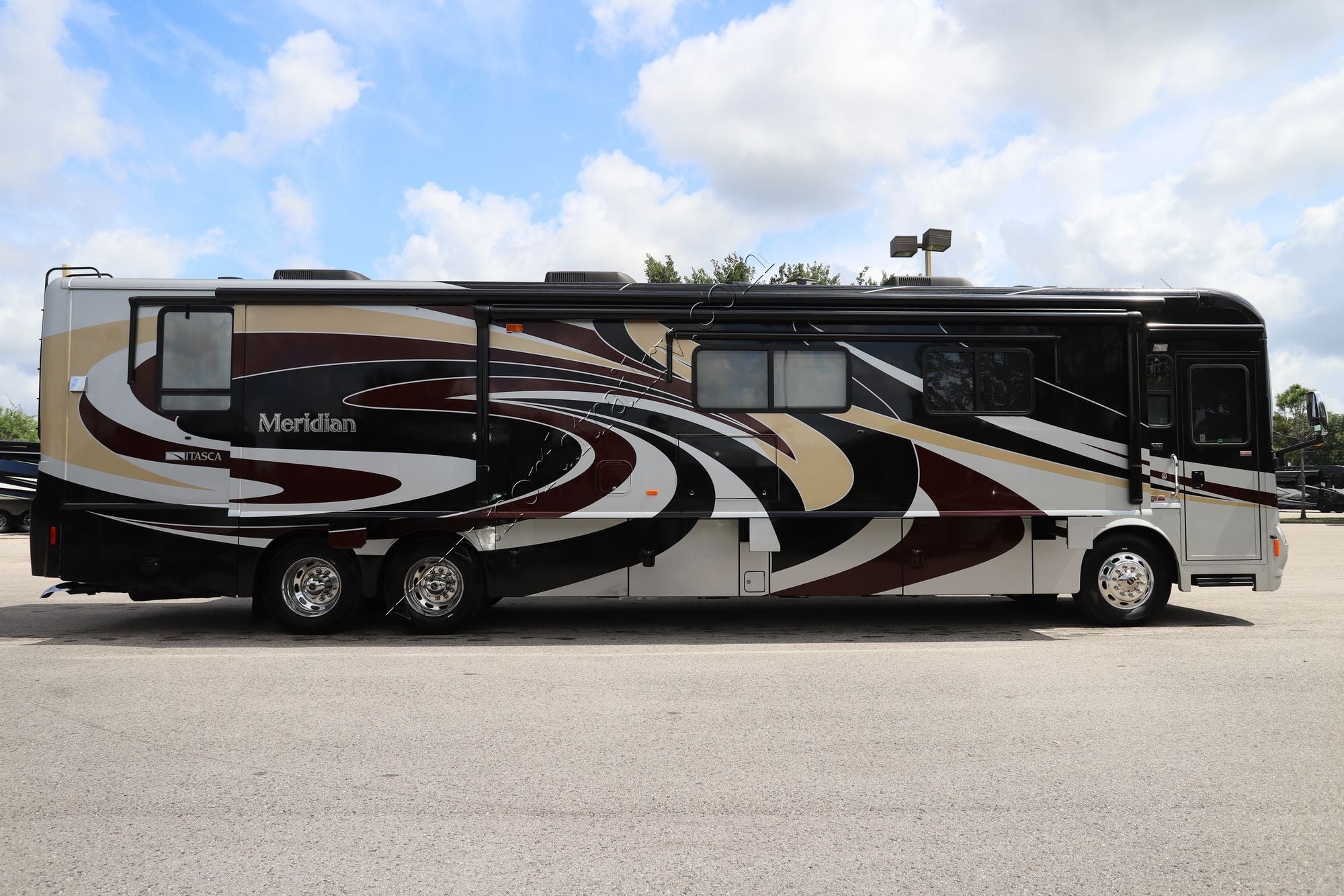 Used 2012 Itasca Meridian 42E Class A  For Sale
