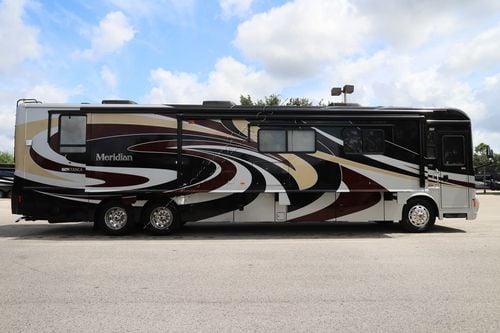 2012 Itasca Meridian 42E