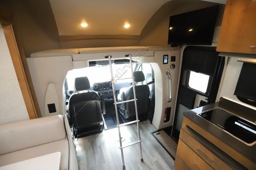 2021 Tiffin Motor Homes Wayfarer 25RW Class C