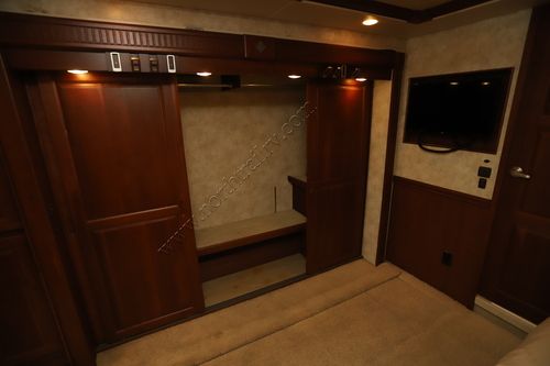 2012 Itasca Meridian 42E