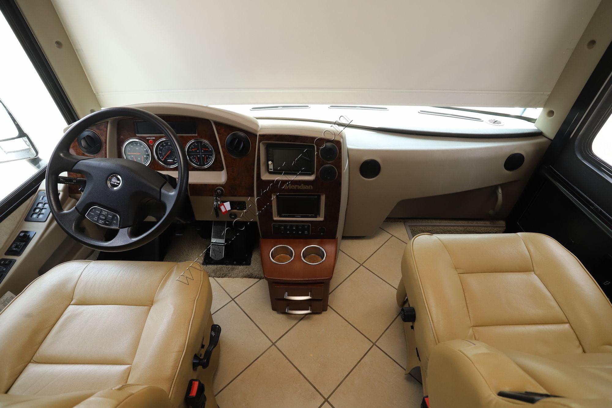 Used 2012 Itasca Meridian 42E Class A  For Sale