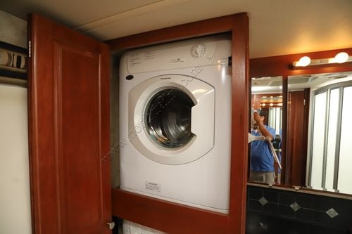 2012 Itasca Meridian 42E