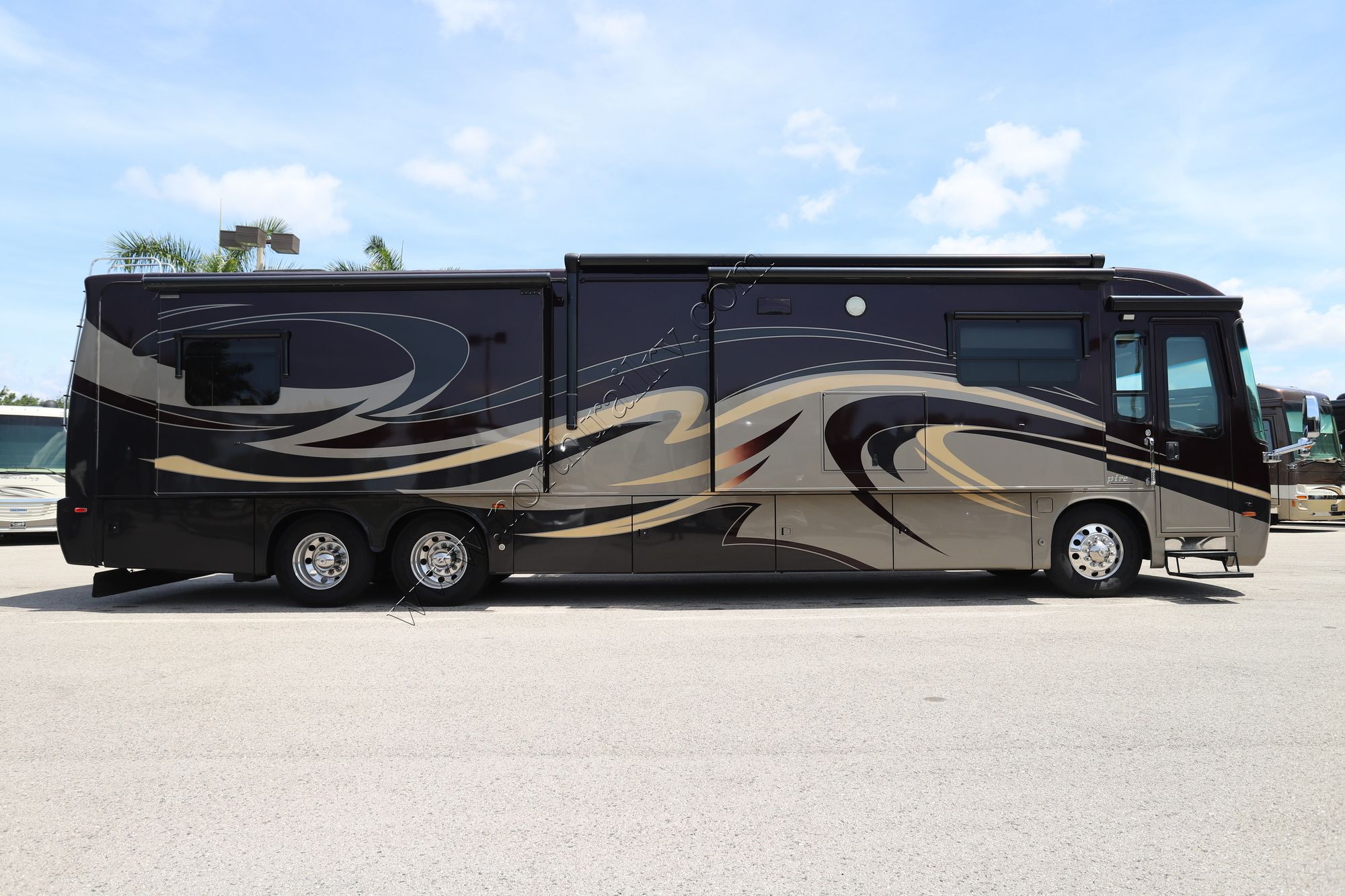 Used 2013 Entegra Aspire 42DLQ Class A  For Sale