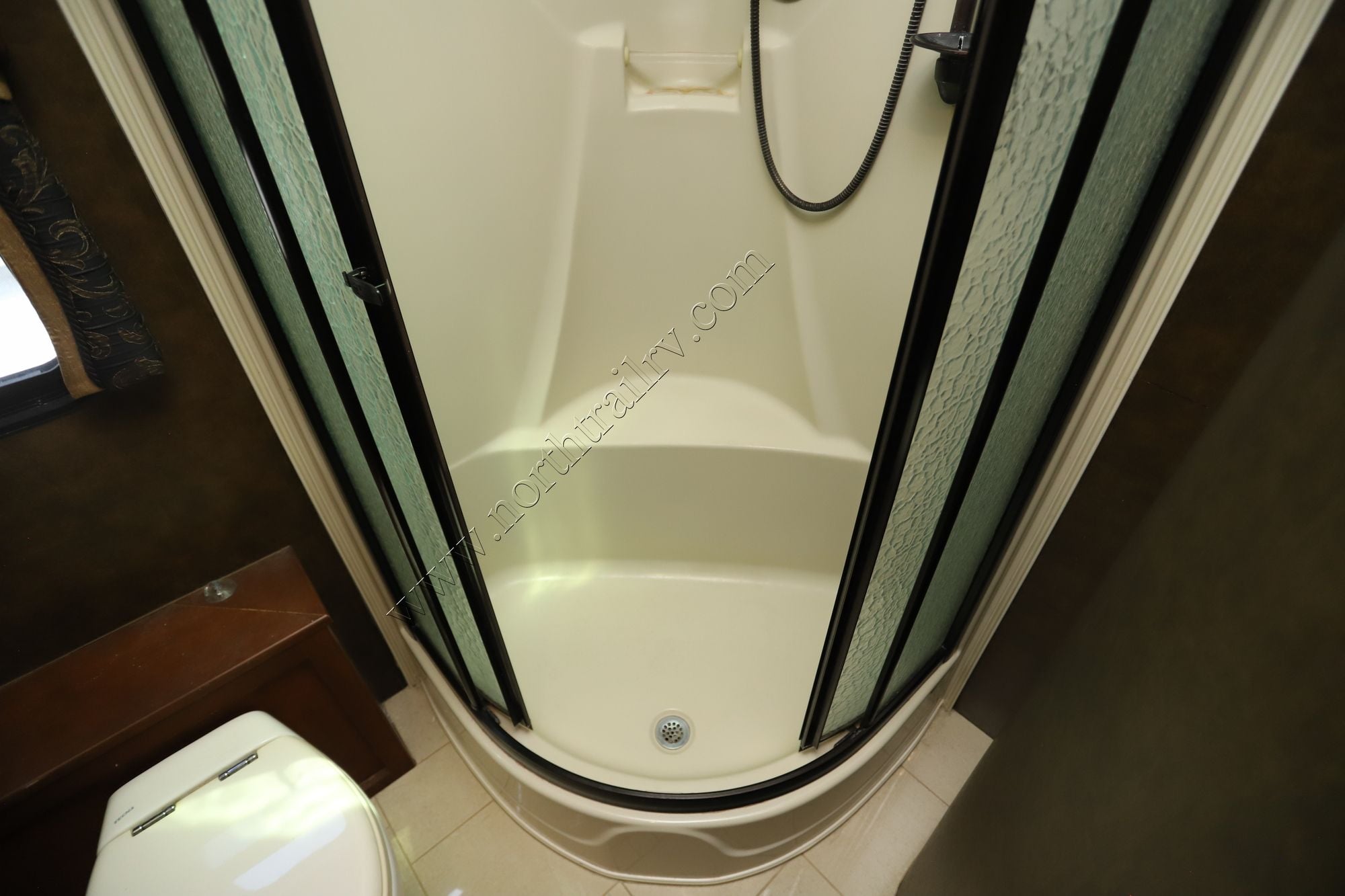 Used 2013 Entegra Aspire 42DLQ Class A  For Sale