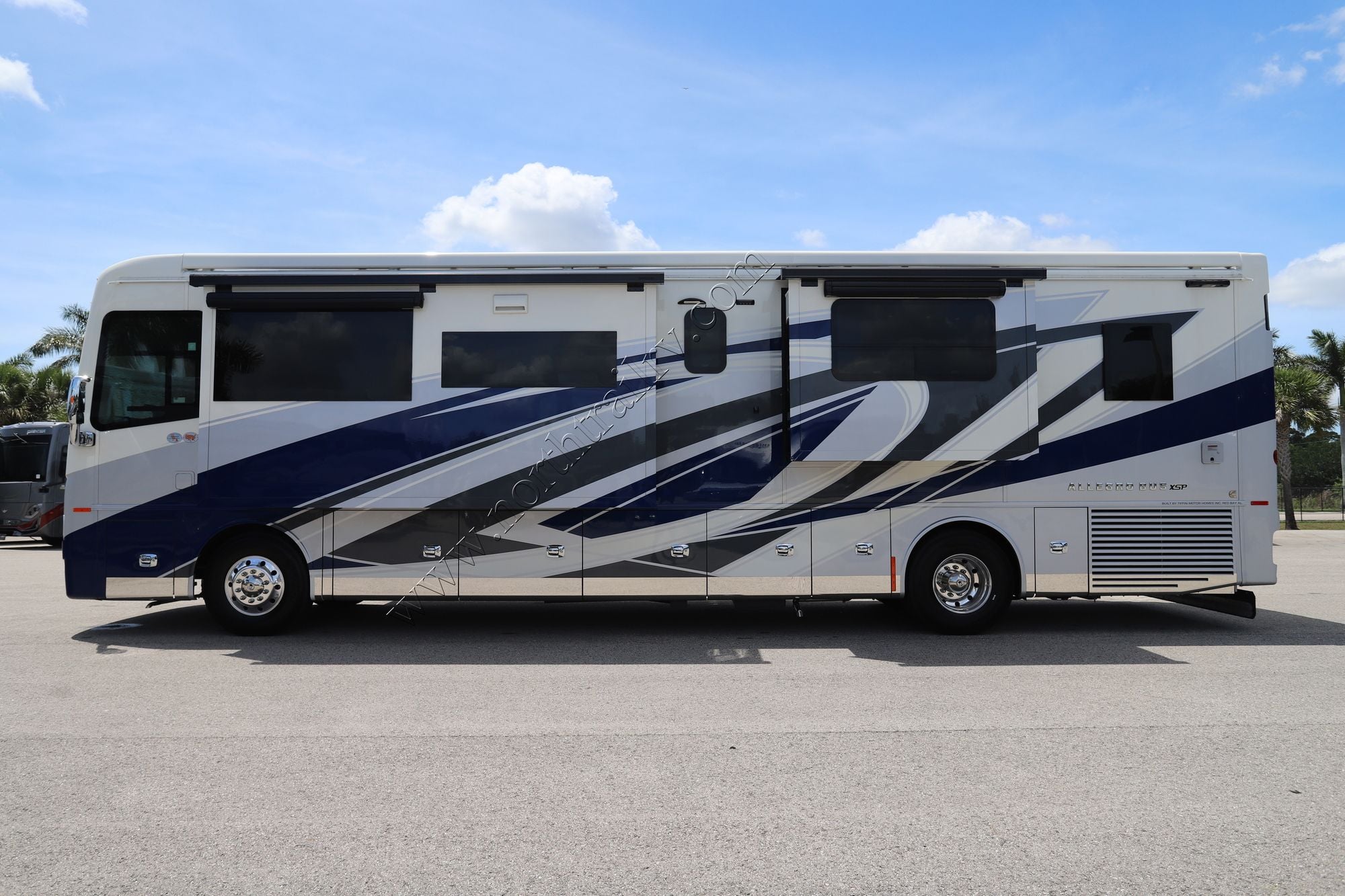 New 2026 Tiffin Motor Homes Allegro Bus 40IP Class A  For Sale