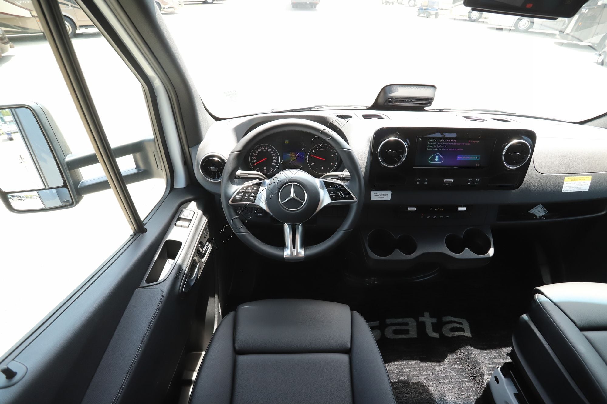 New 2026 Dynamax Isata 3 24SSSF Class C  For Sale