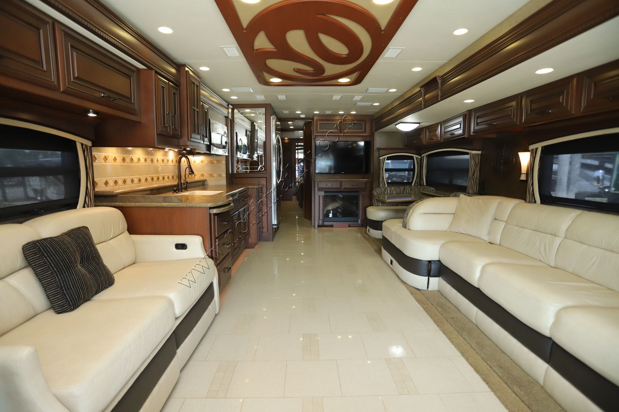 Used 2013 Entegra Aspire 42DLQ Class A  For Sale