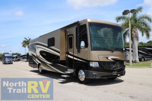 2015 Newmar Canyon Star 3914 Class A