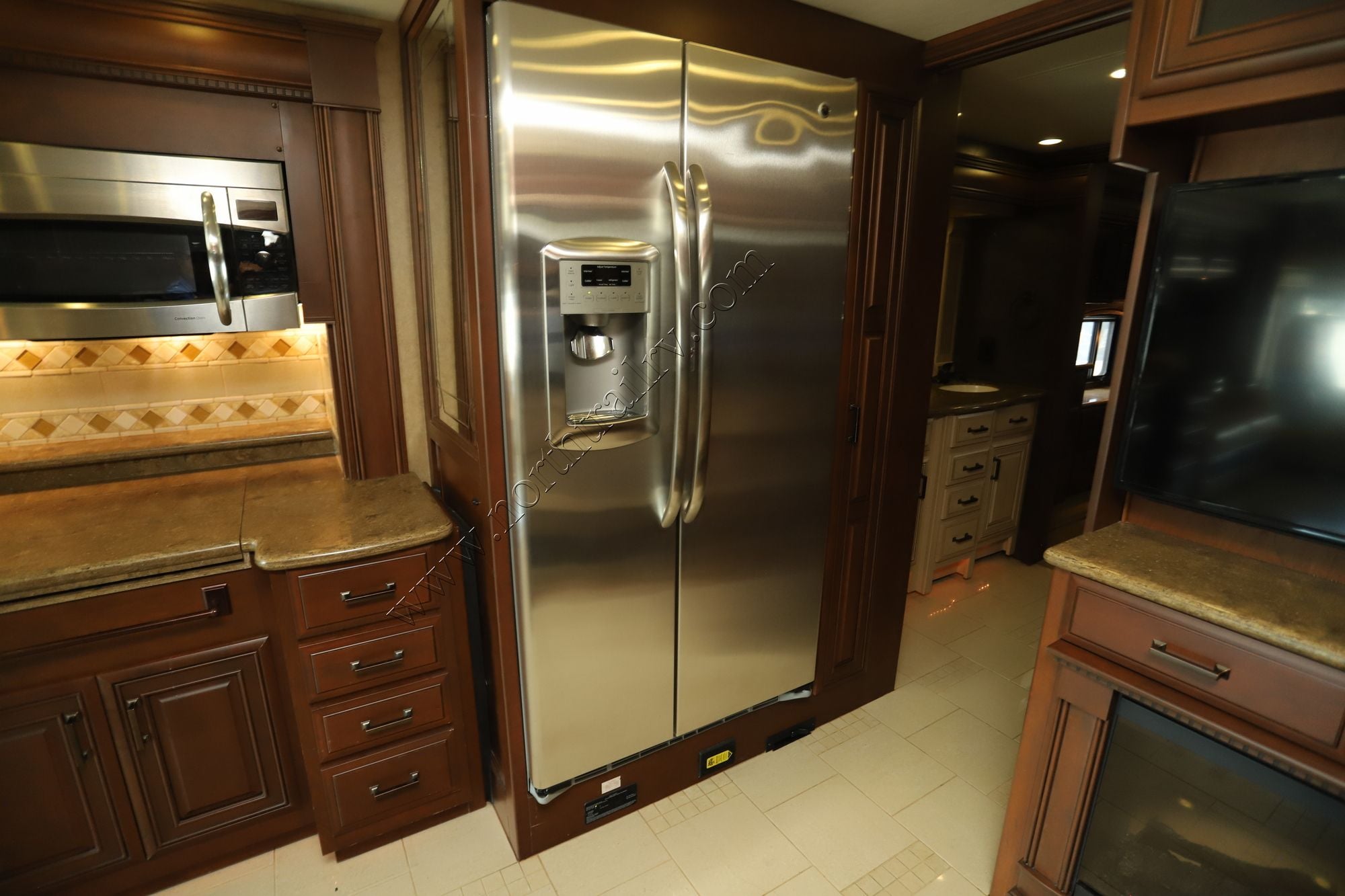 Used 2013 Entegra Aspire 42DLQ Class A  For Sale