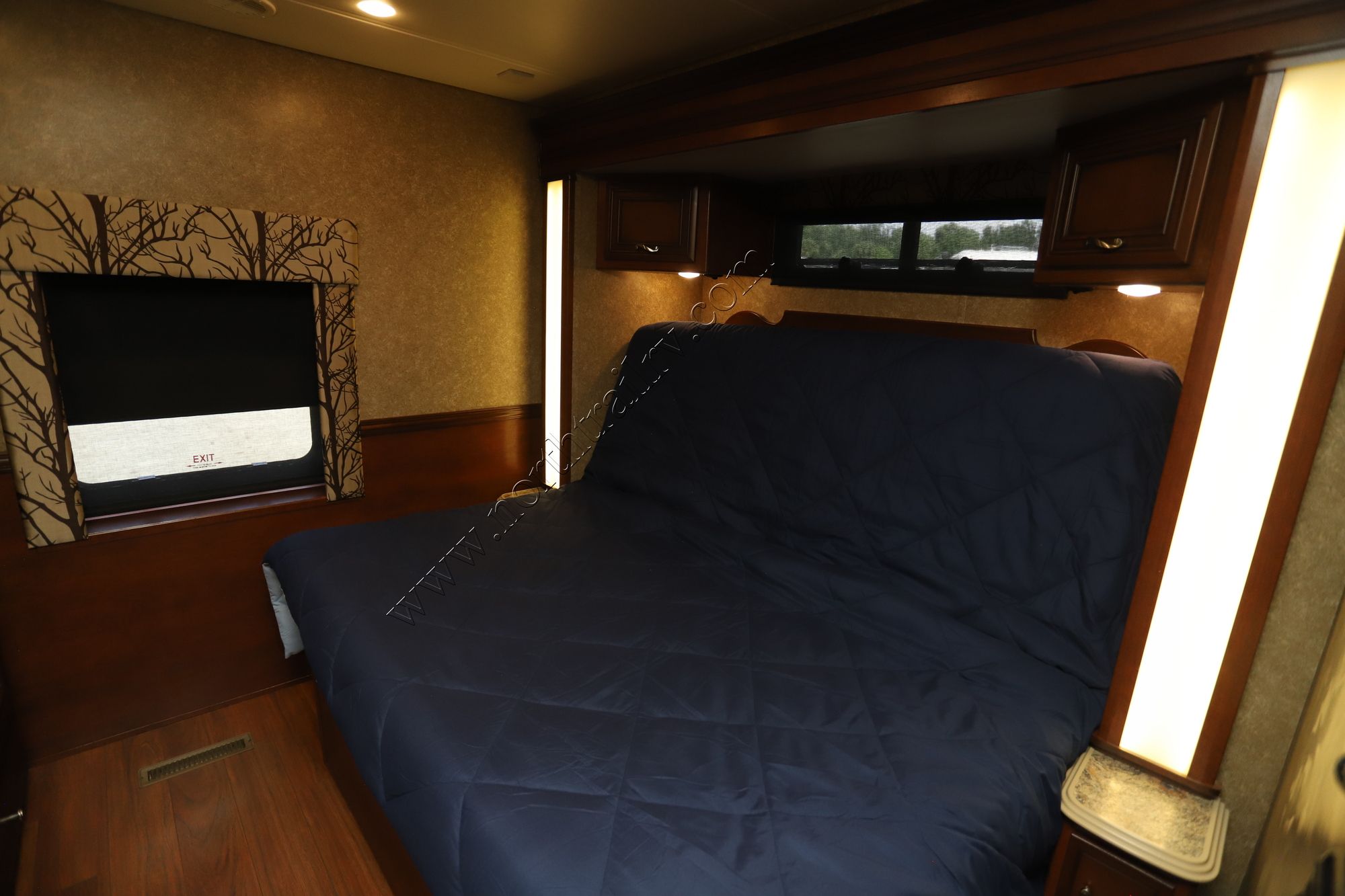 Used 2015 Newmar Canyon Star 3914 Class A  For Sale